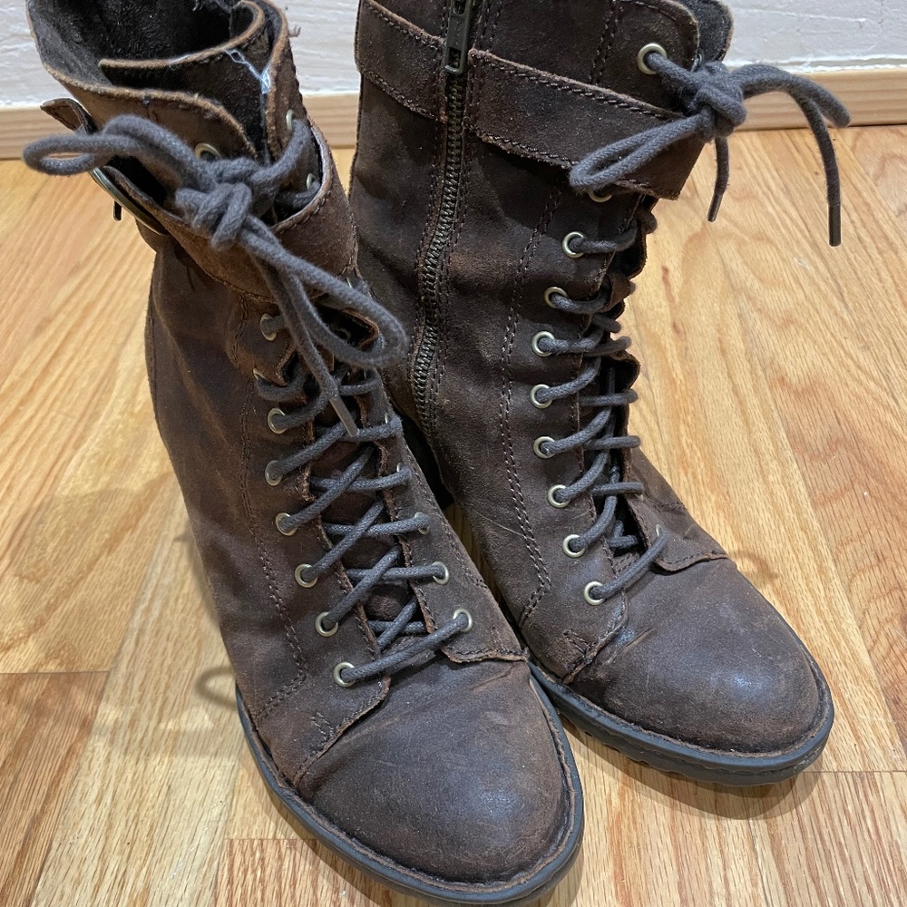 Born boots
